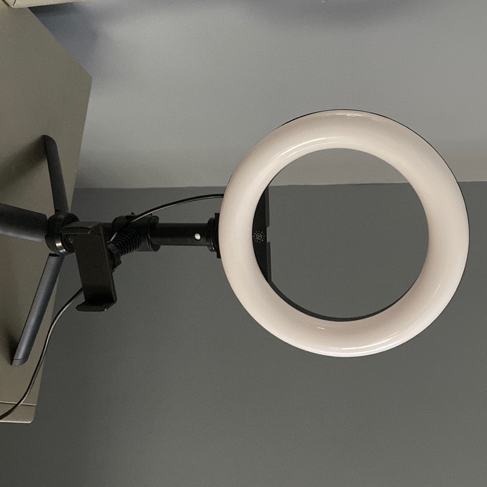 Ring light